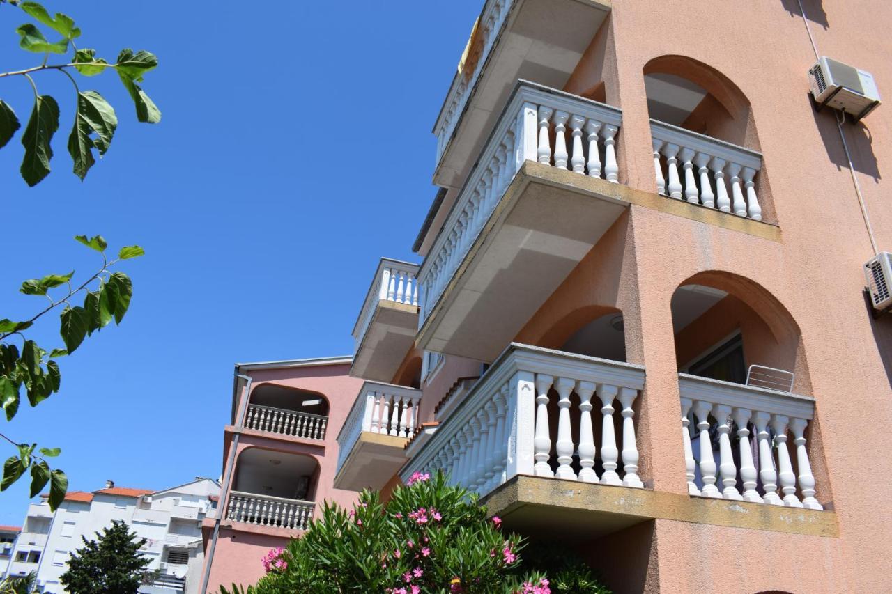 קריקווניצה Apartments Lavanda מראה חיצוני תמונה